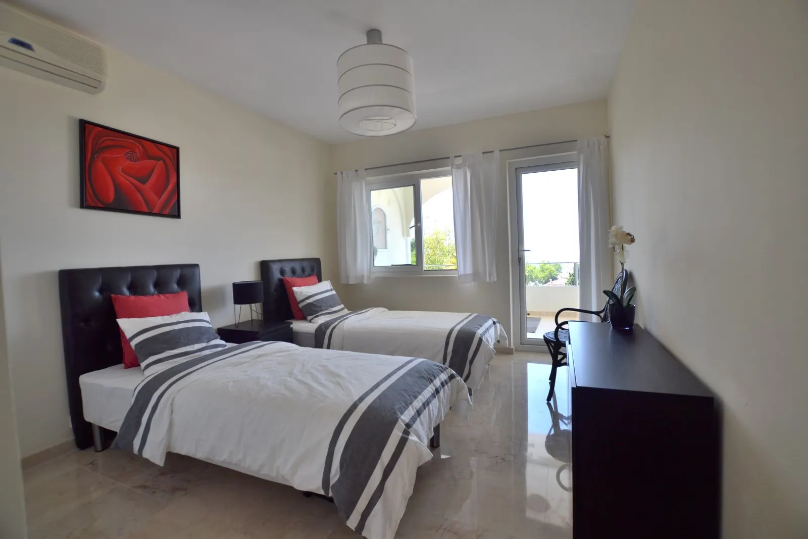 Vilă cu 6 dormitoare și piscină, Marbella, Andaluzia, fotografia 12