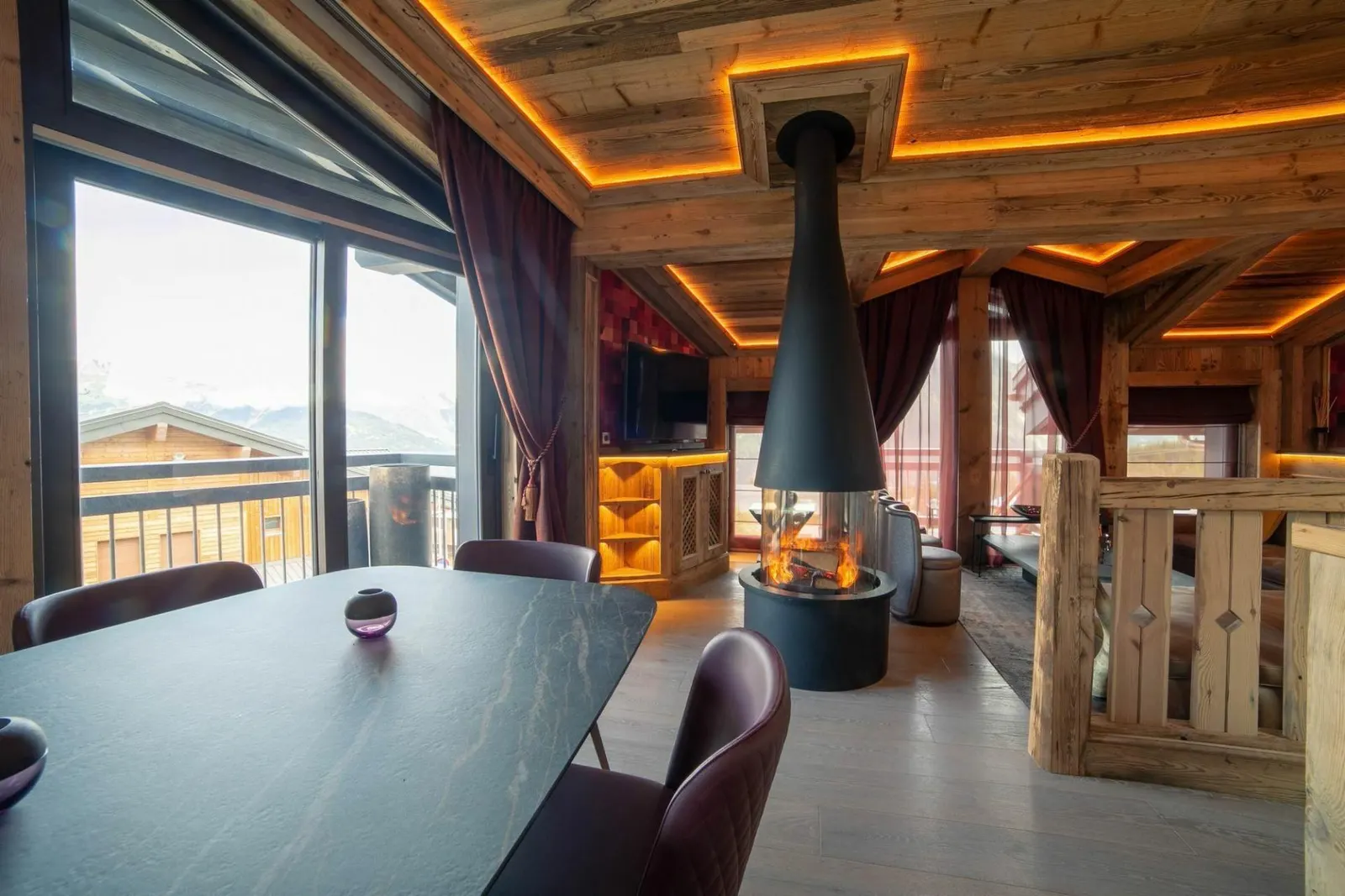 Chalet cu 5 dormitoare și jacuzzi, până la 12 persoane, fotografia 13