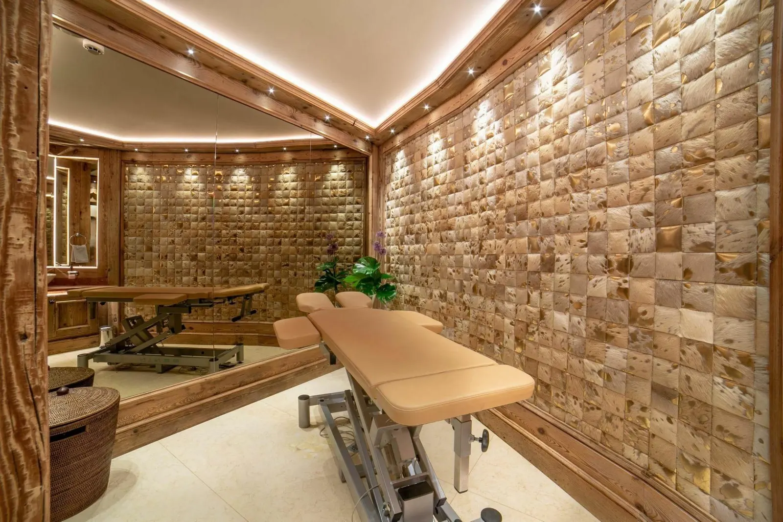 Chalet cu 5 dormitoare și jacuzzi, până la 12 persoane, fotografia 3