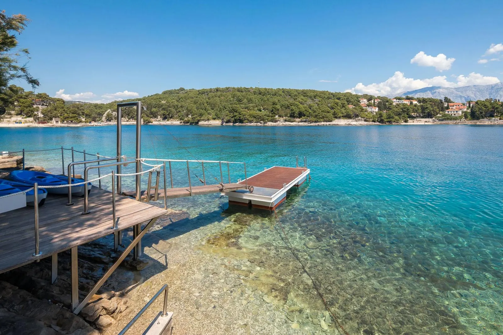 Vilă cu piscină încălzită și vedere la mare în Općina Selca, fotografia 31