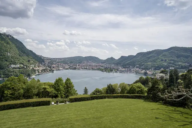 7 nopți la Villa for 22 Guests in Como, fotografia 6