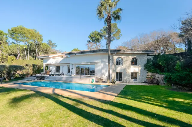 Vilă cu 5 dormitoare și piscină încălzită, Mougins, Alpes-Maritimes