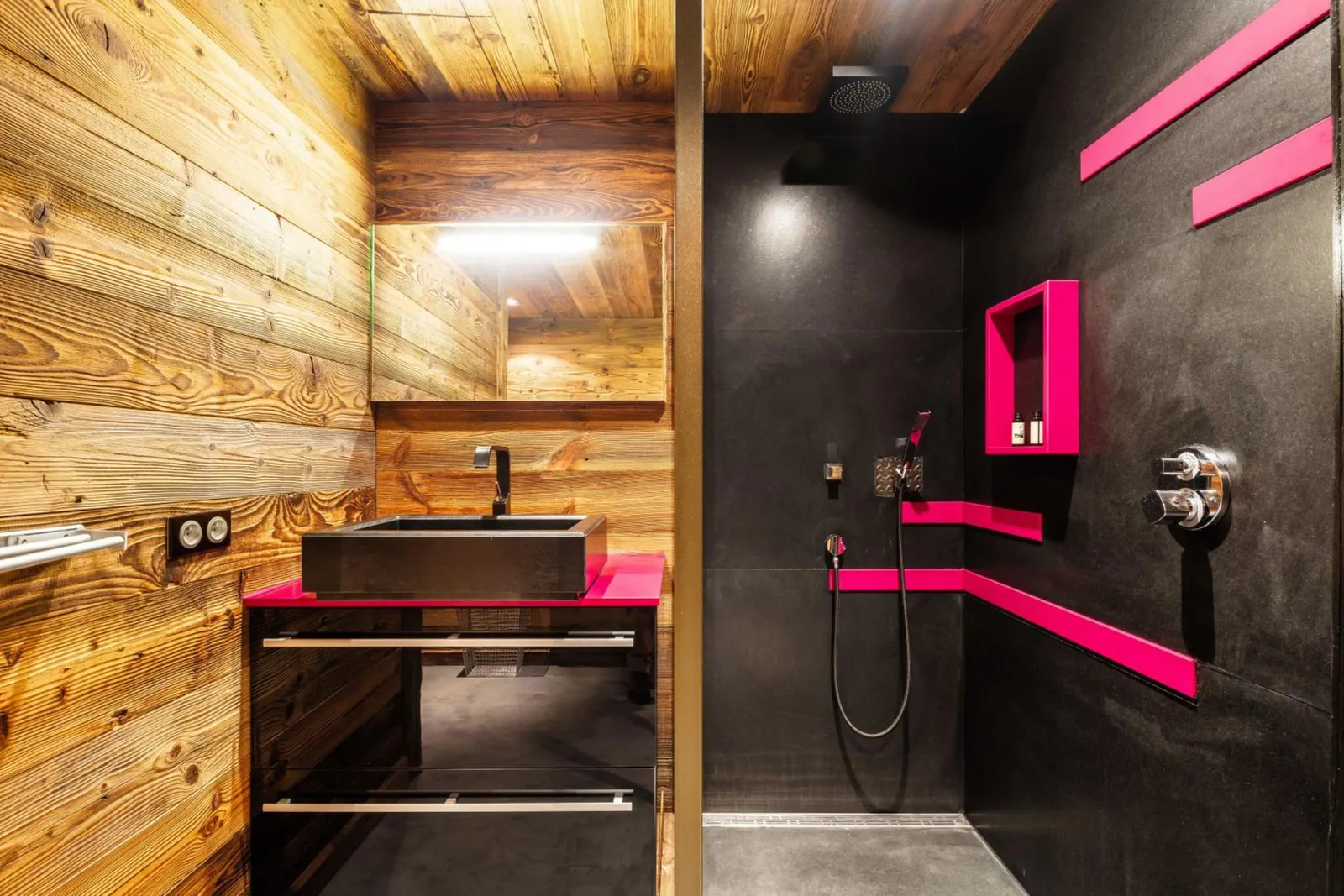 Chalet cu 7 dormitoare și piscină încălzită, capacitate 16 persoane, fotografia 20