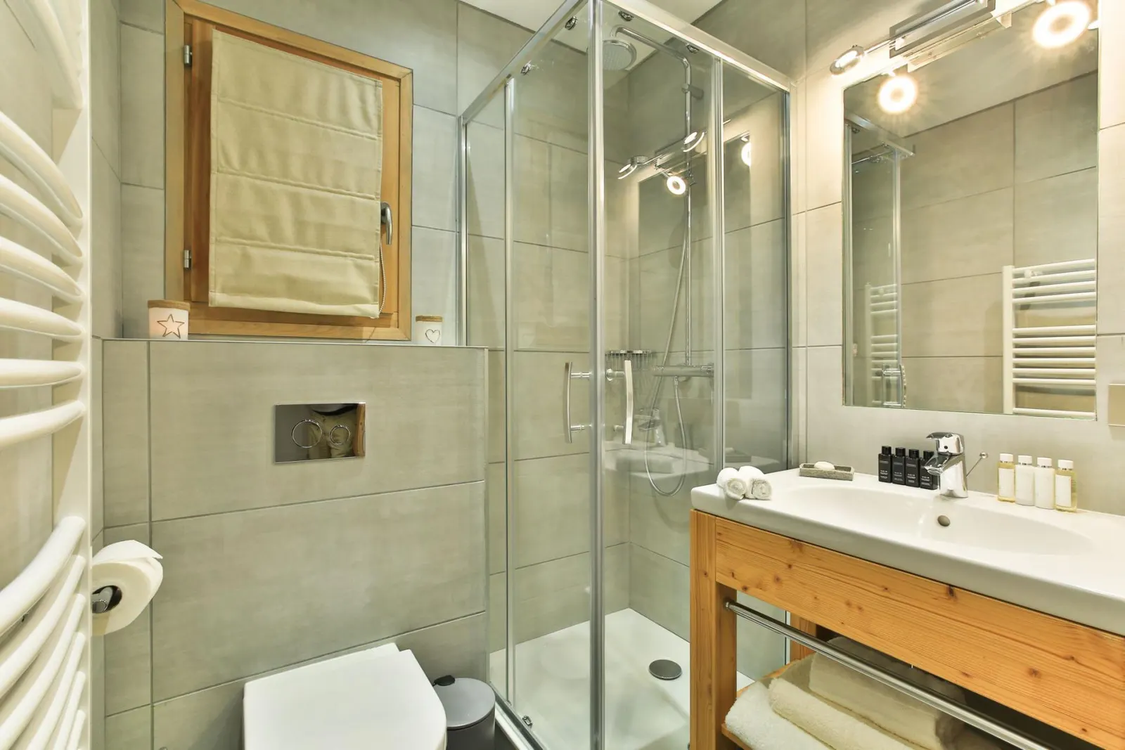 Chalet cu 5 dormitoare și jacuzzi, Saint-Martin-de-Belleville, Auvergne-Rhône-Alpes, fotografia 32
