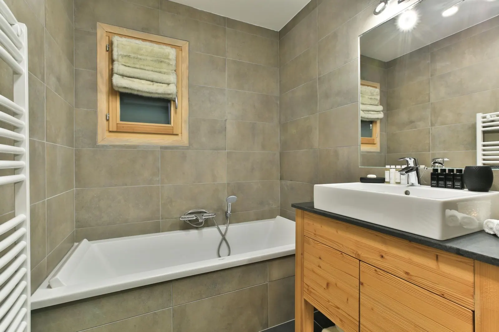 Chalet cu 5 dormitoare și jacuzzi, Saint-Martin-de-Belleville, Auvergne-Rhône-Alpes, fotografia 31