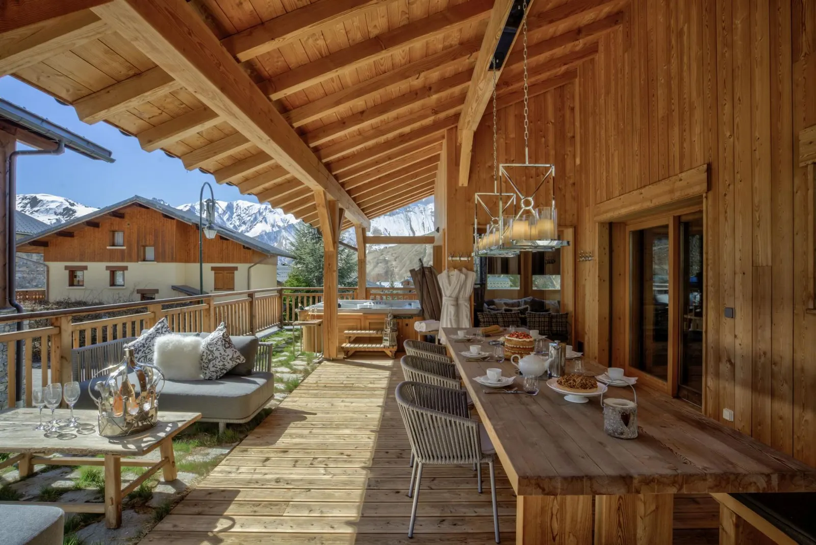 Chalet cu 5 dormitoare și jacuzzi, Saint-Martin-de-Belleville, Auvergne-Rhône-Alpes, fotografia 12