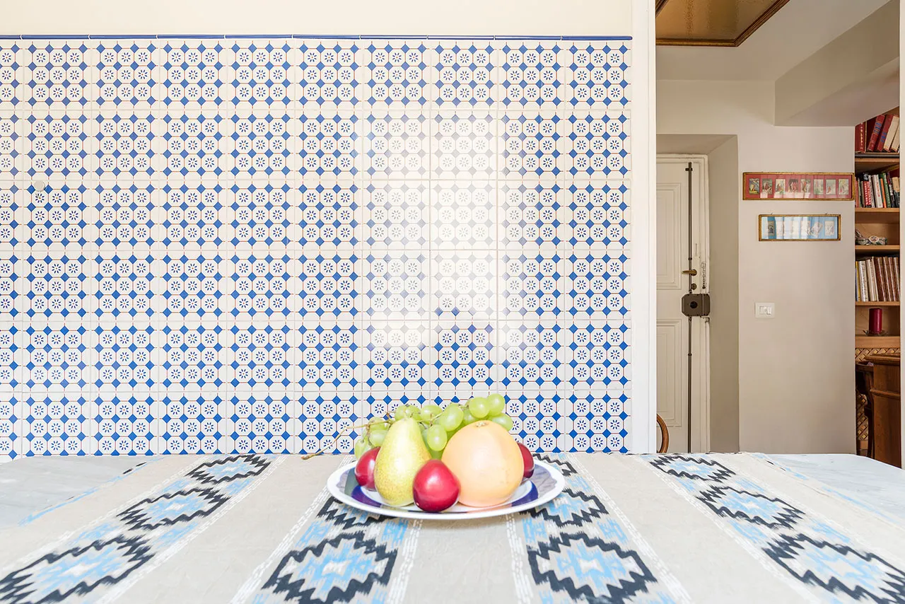 2-Bed Apartment with Spa, Rome, photo 16