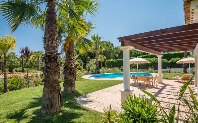 7 nopți la 2-Bedroom Villa with Swimming pool, Porches, Faro, fotografia 8