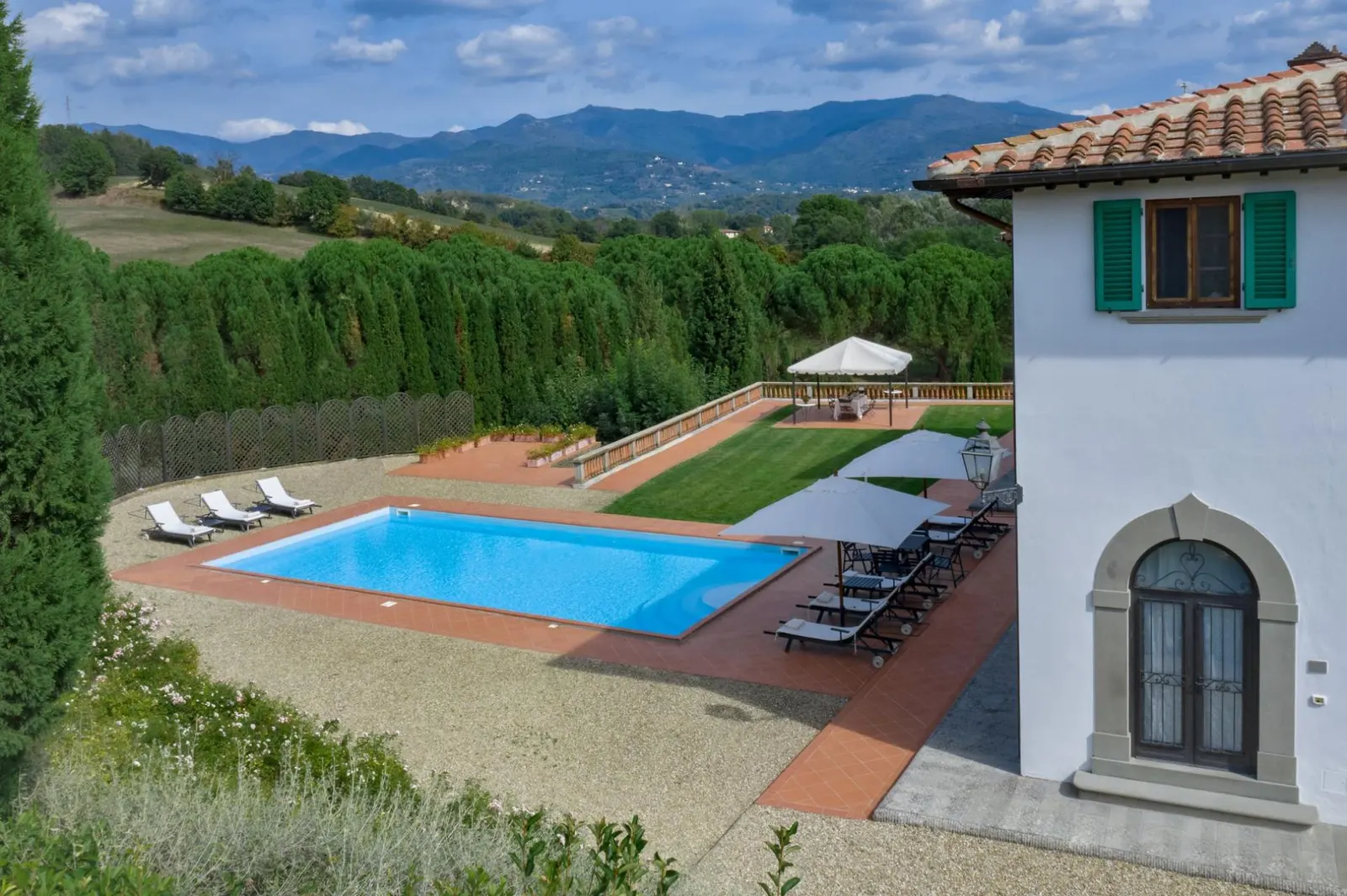 Vilă cu 10 dormitoare și piscină, Reggello, fotografia 3