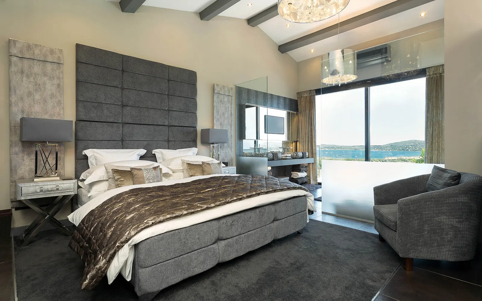 Vilă cu 4 dormitoare și piscină, Grimaud, Provence-Alpes-Côte d'Azur, fotografia 6