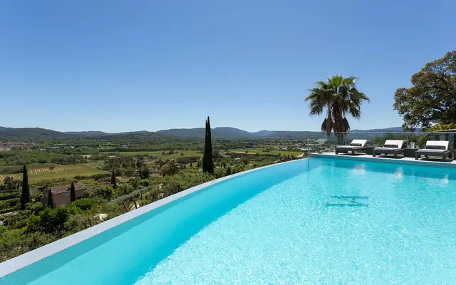 7 nopți la 4-Bedroom Villa with Swimming pool, Grimaud, Provence-Alpes-Côte d'Azur, fotografia 8