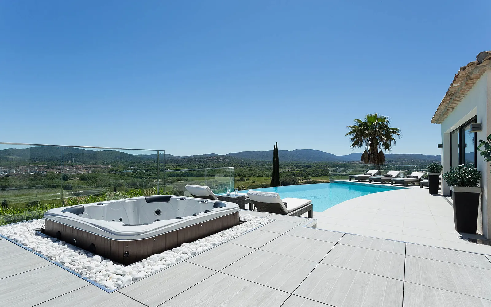 Vilă cu 4 dormitoare și piscină, Grimaud, Provence-Alpes-Côte d'Azur, fotografia 3