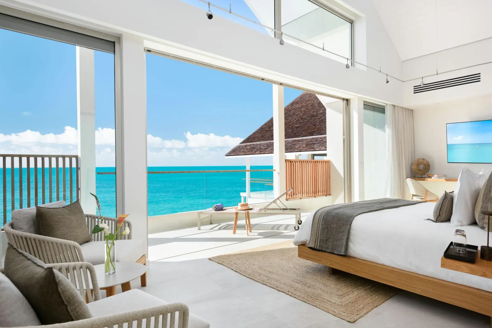 Vilă cu 9 dormitoare și piscină, Providenciales, fotografia 13