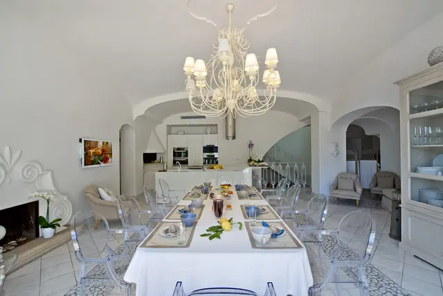 7 nopți la 6-Bed Villa with Heated pool, Positano, fotografia 7