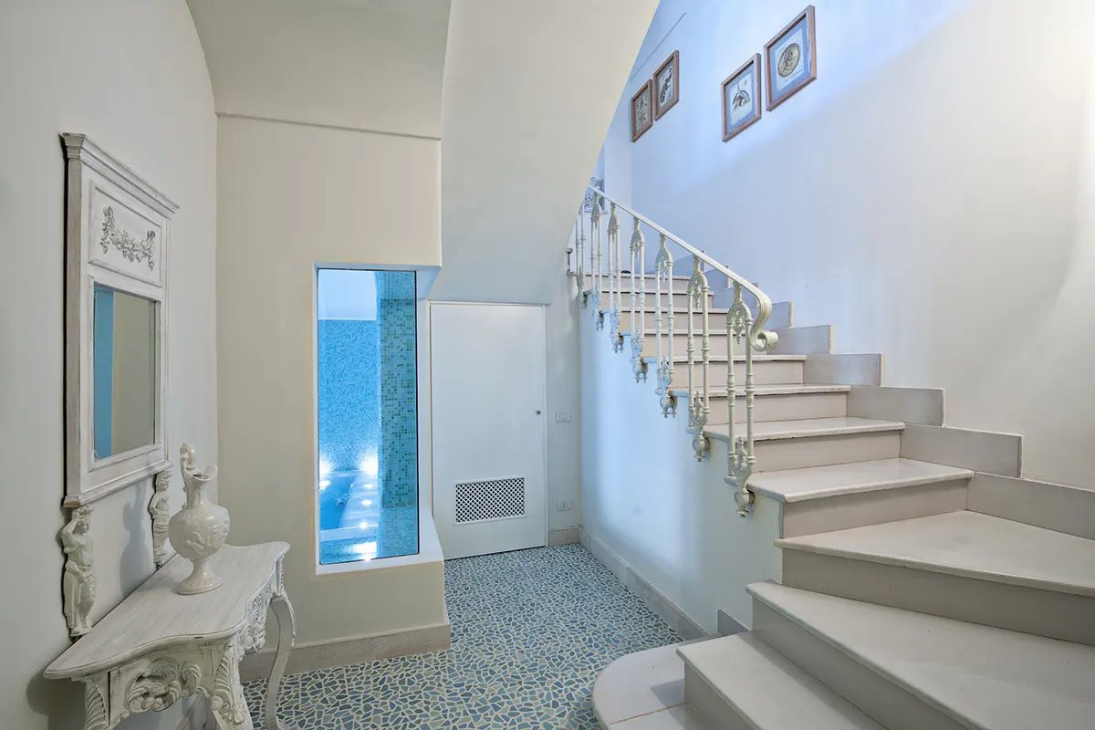 Vilă cu 6 dormitoare și piscină încălzită, Positano, fotografia 33