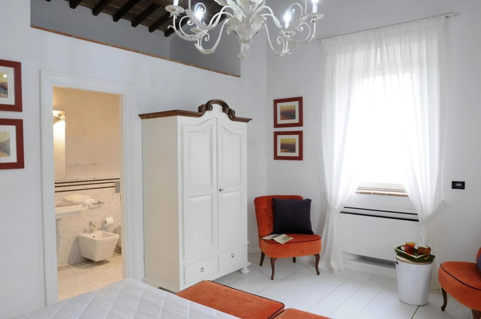 Villa with Swimming pool in Radicondoli, photo 20
