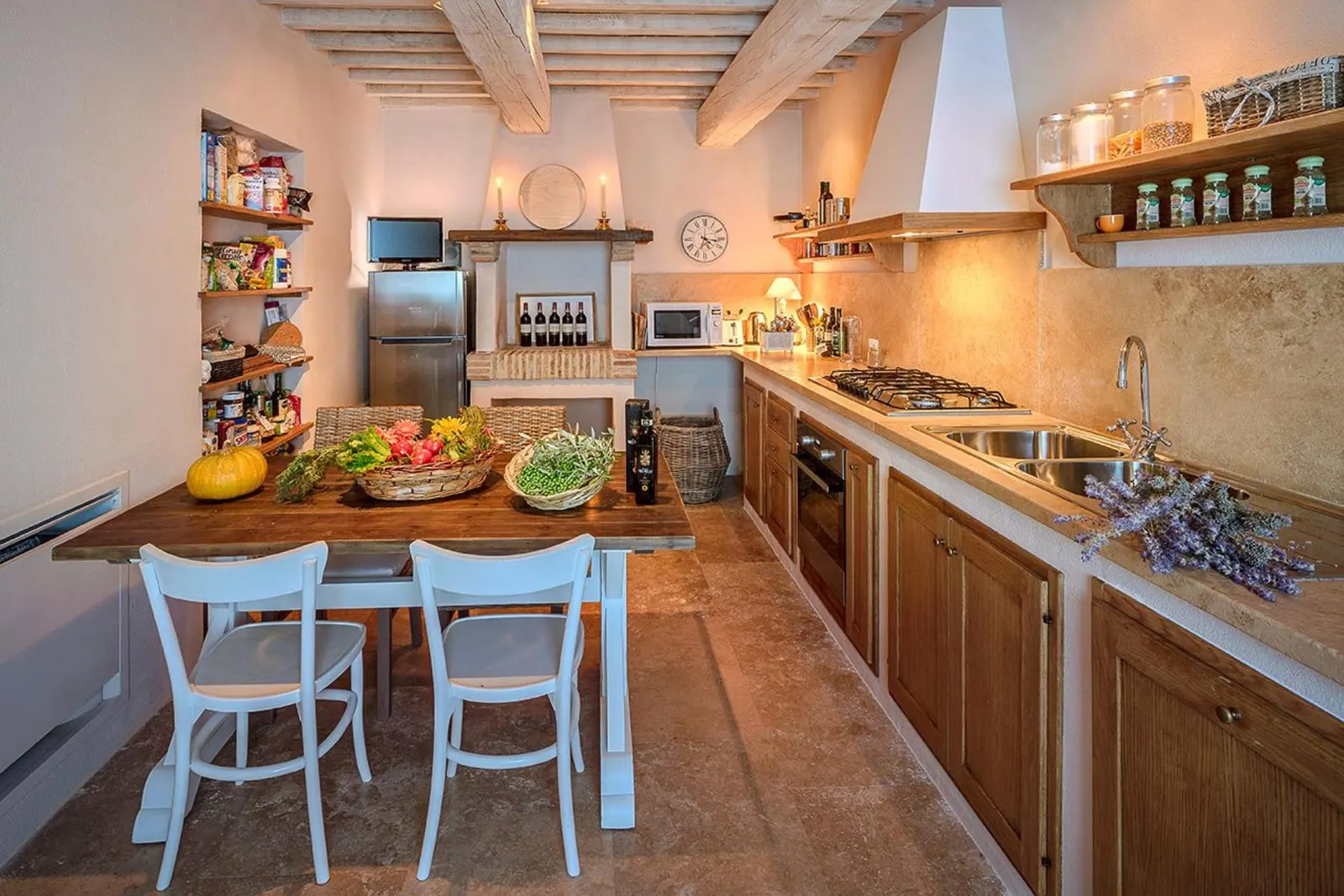 3-Bedroom Villa Sleeping 6, Perugia, photo 12
