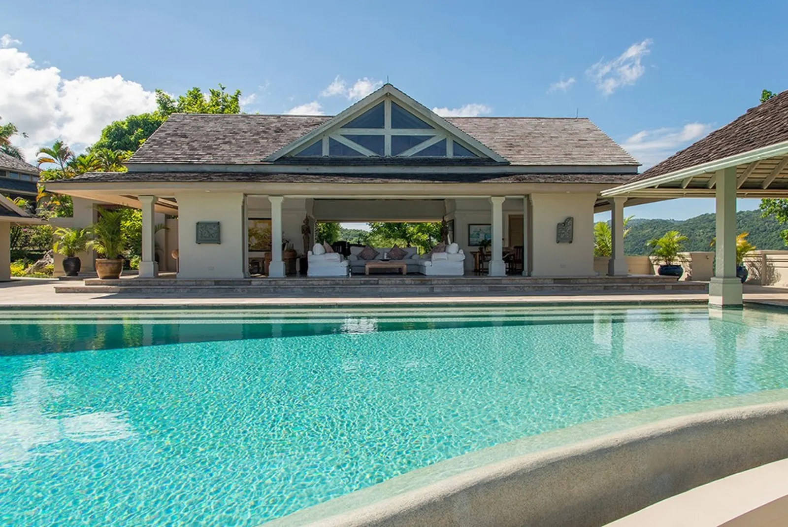 7 nopți la 8-Bed Villa with Swimming pool, Unity Hall, fotografia 7