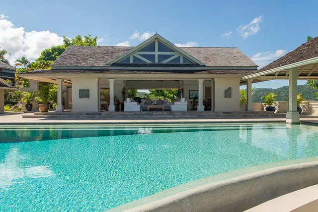 7 nopți la 8-Bed Villa with Swimming pool, Unity Hall, fotografia 7