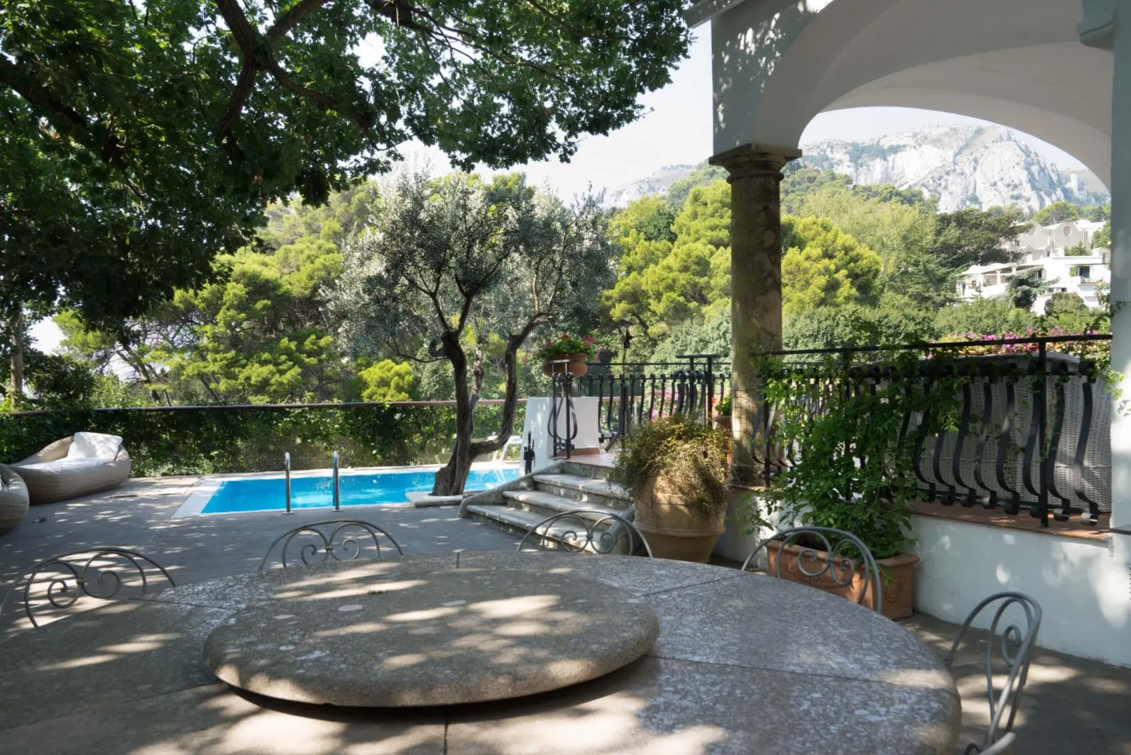 Vilă cu 8 dormitoare în Capri, fotografia 3