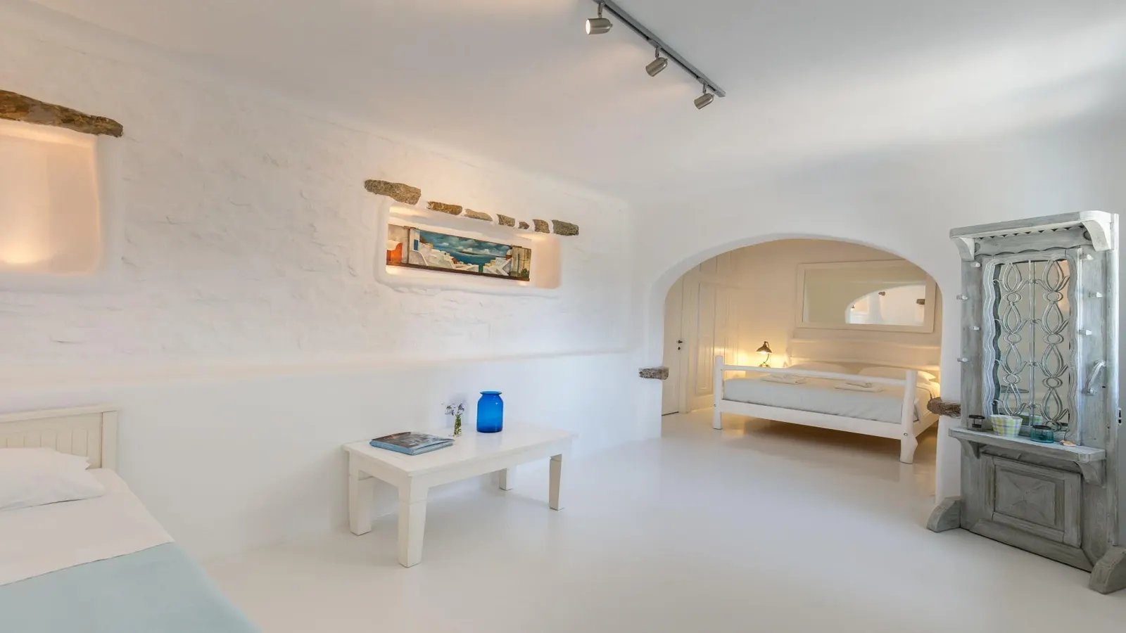 Vilă cu piscină și jacuzzi în Plintri, fotografia 23