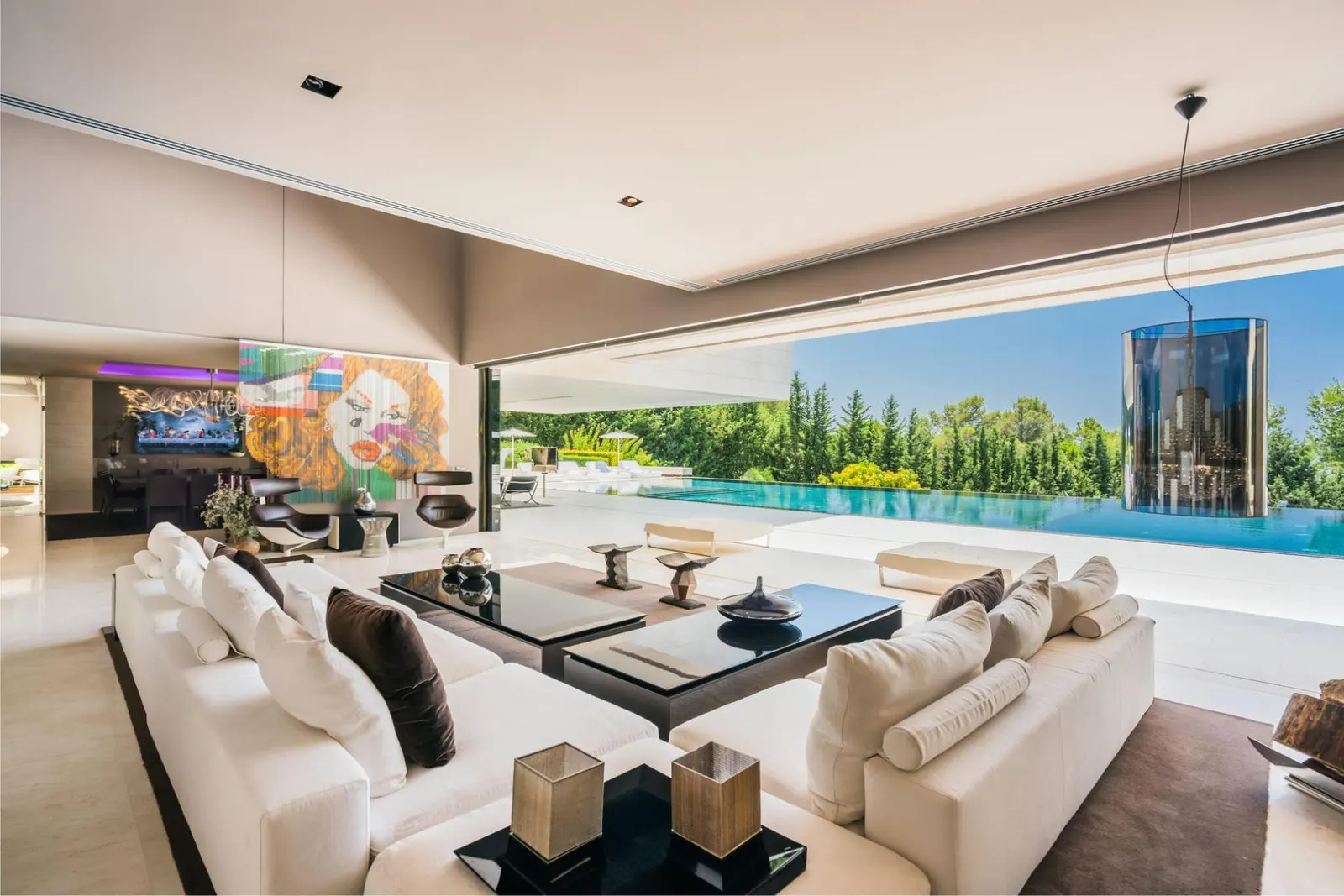 7 nopți la 8-Bedroom Villa with Heated pool, Marbella, Andalusia, fotografia 7