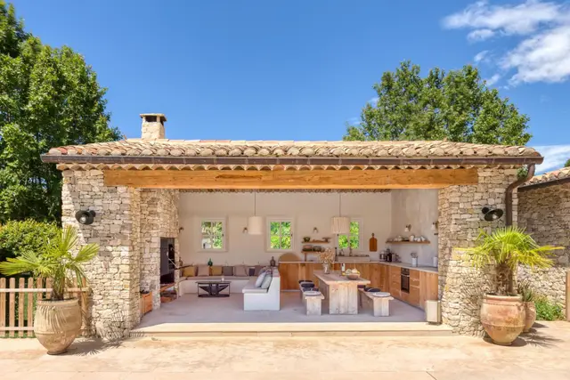 7 nights at Villa with Heated pool and Gym in Saint-Rémy-de-Provence, photo 4