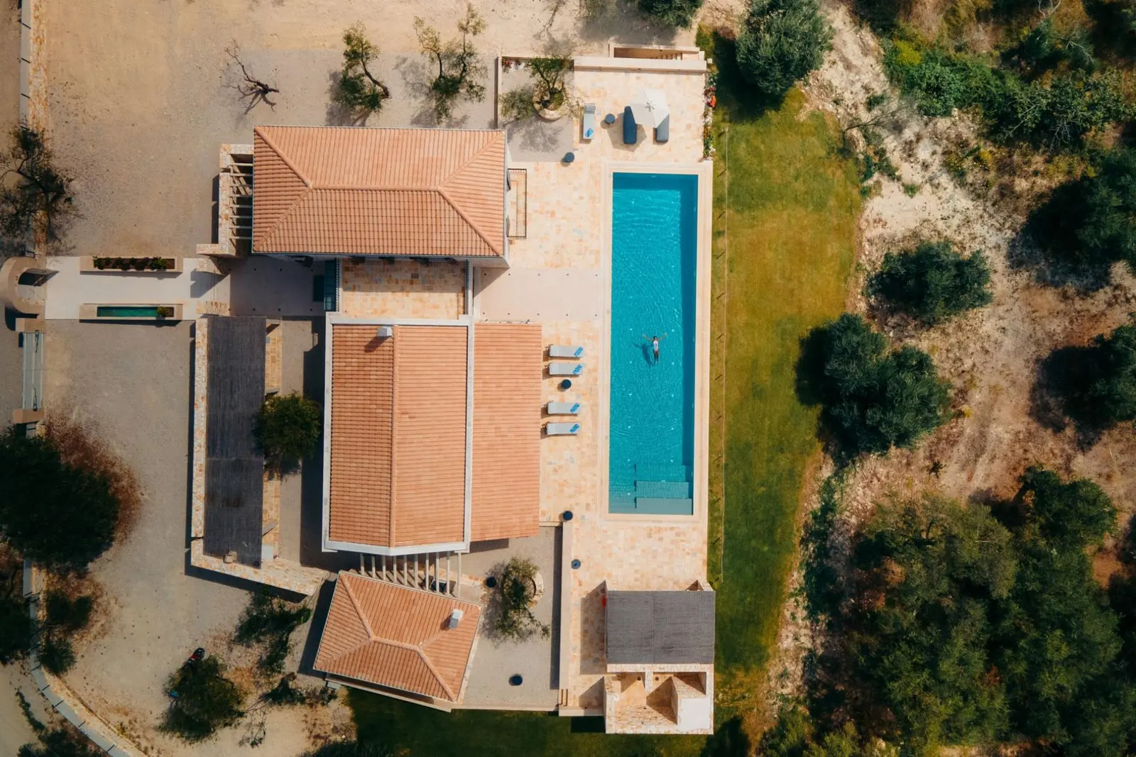 Vilă cu 5 dormitoare și piscină, Astrakeri, fotografia 27