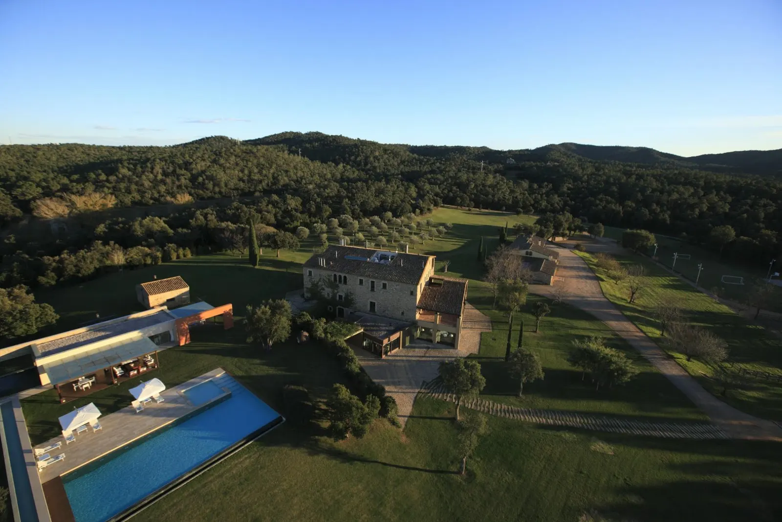 16-Bed Villa with Heated pool, Riudarenes, photo 2