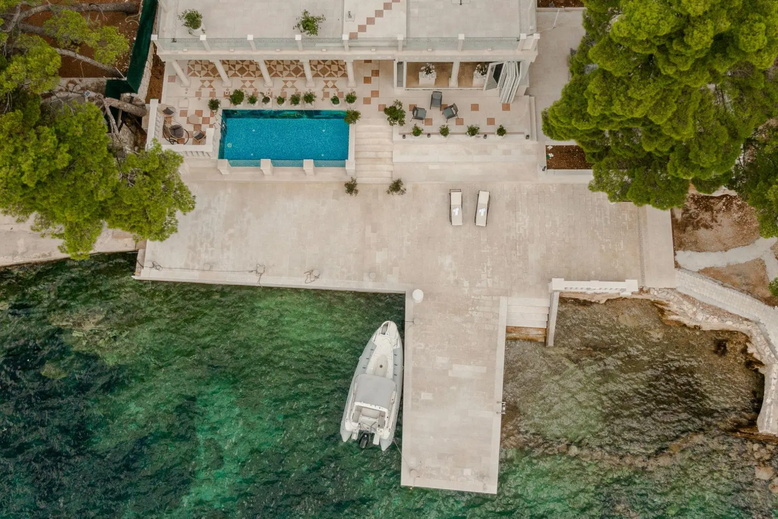 Vilă cu 4 dormitoare și piscină, capacitate 8 persoane, fotografia 22