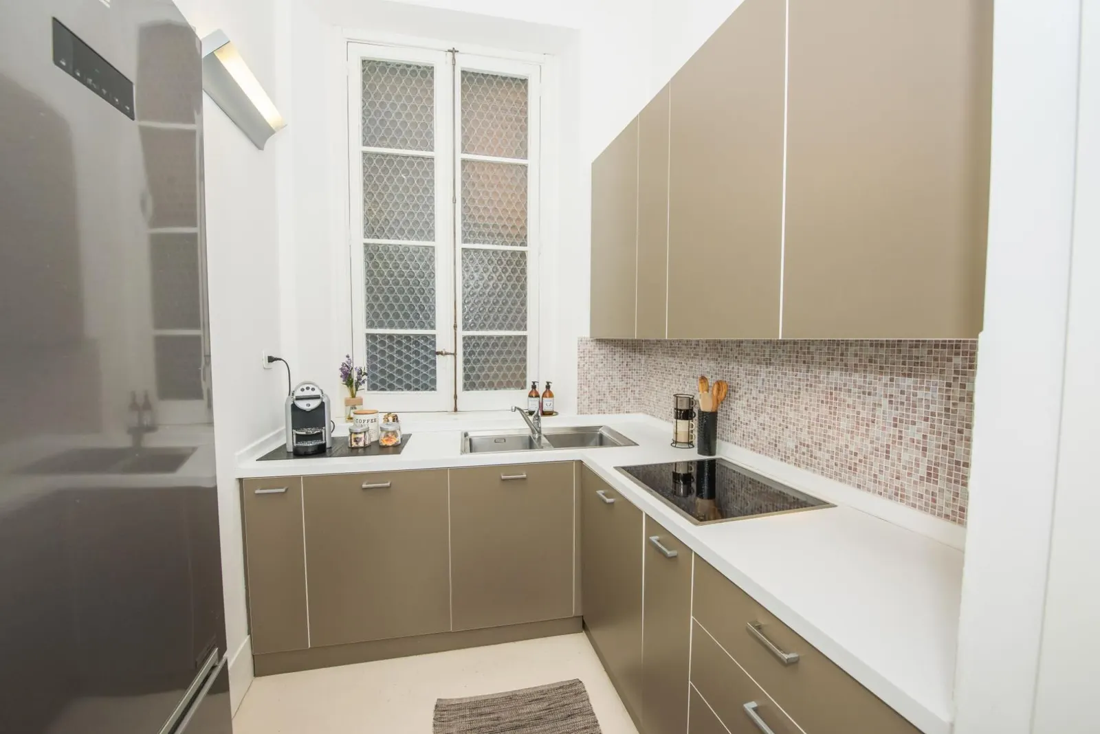 Apartament cu 6 dormitoare în Roma, fotografia 7