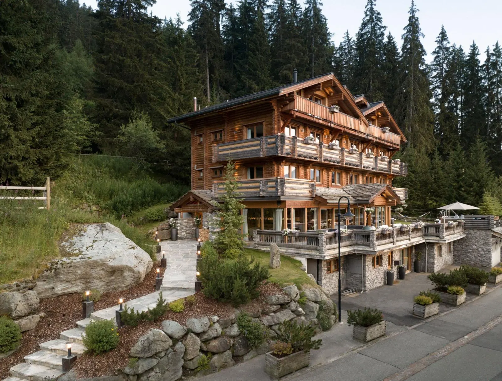 Chalet cu 9 dormitoare pentru 18 persoane, Verbier, fotografia 4
