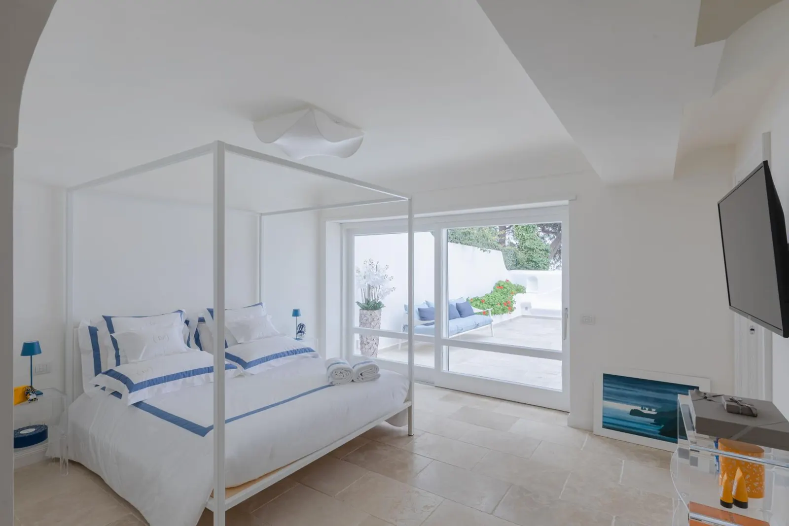 Vilă cu piscină în Anacapri, fotografia 14
