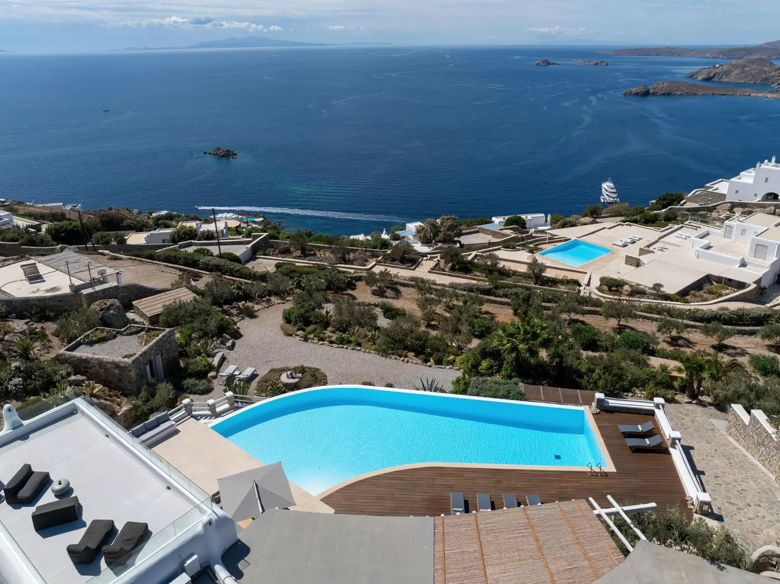 5-Bedroom Villa in Psarou, photo 28