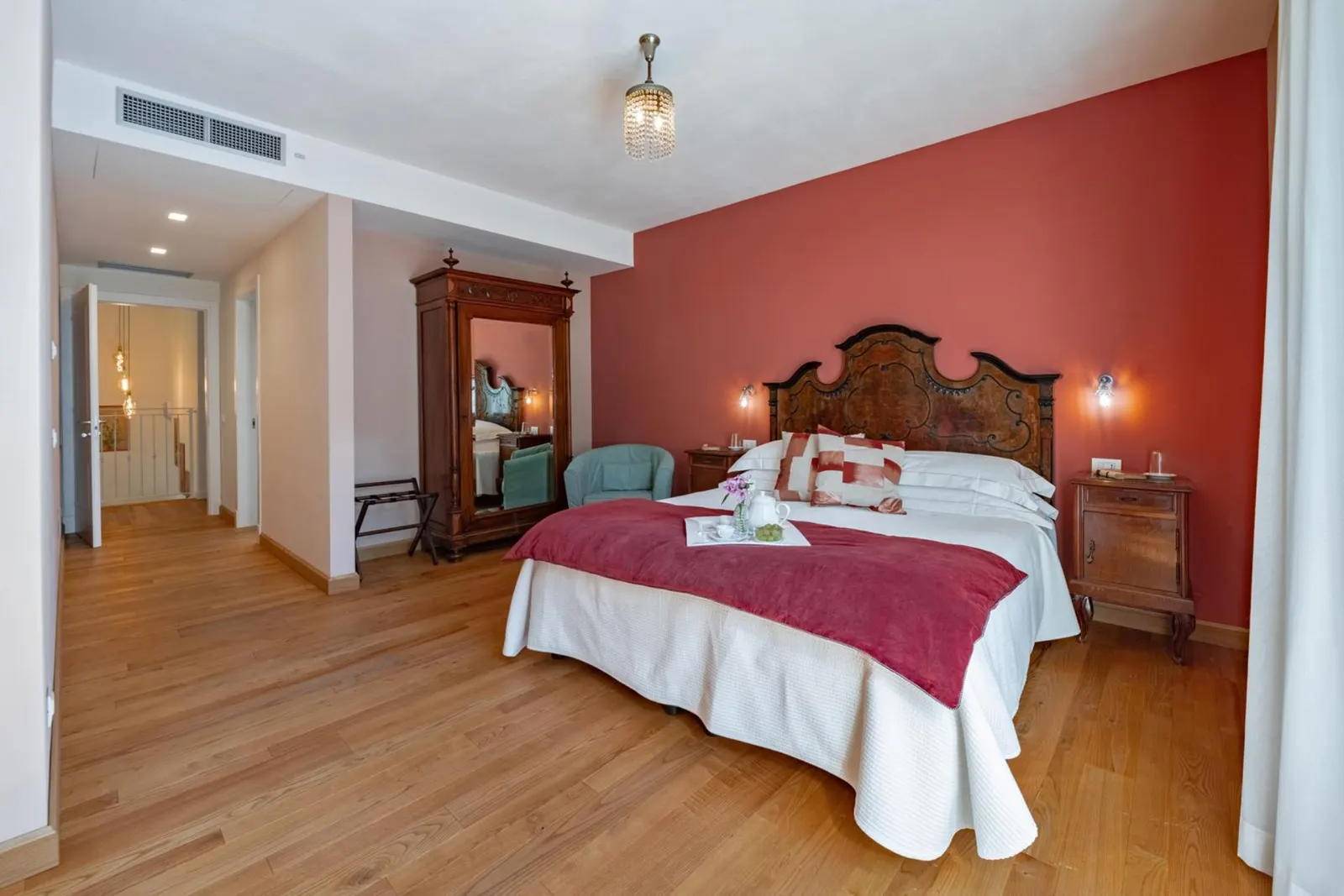 7-Bedroom Villa with Heated pool, Pianello del Lario, Lombardia, photo 17