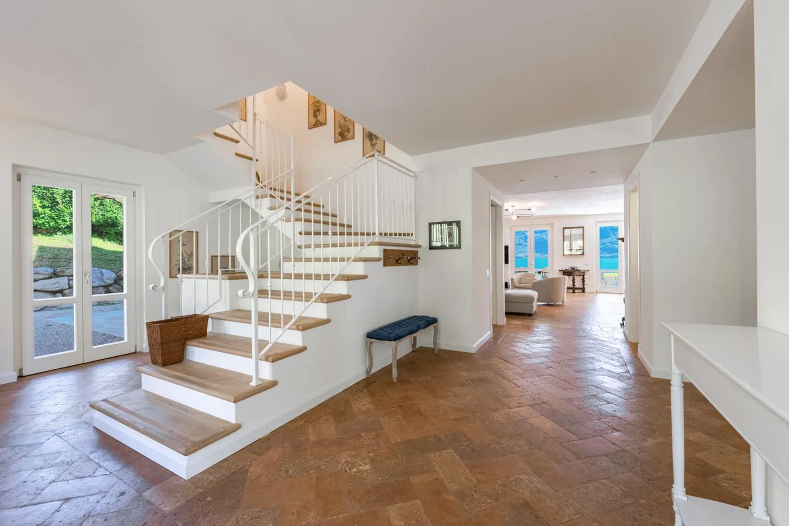 7-Bedroom Villa with Heated pool, Pianello del Lario, Lombardia, photo 14