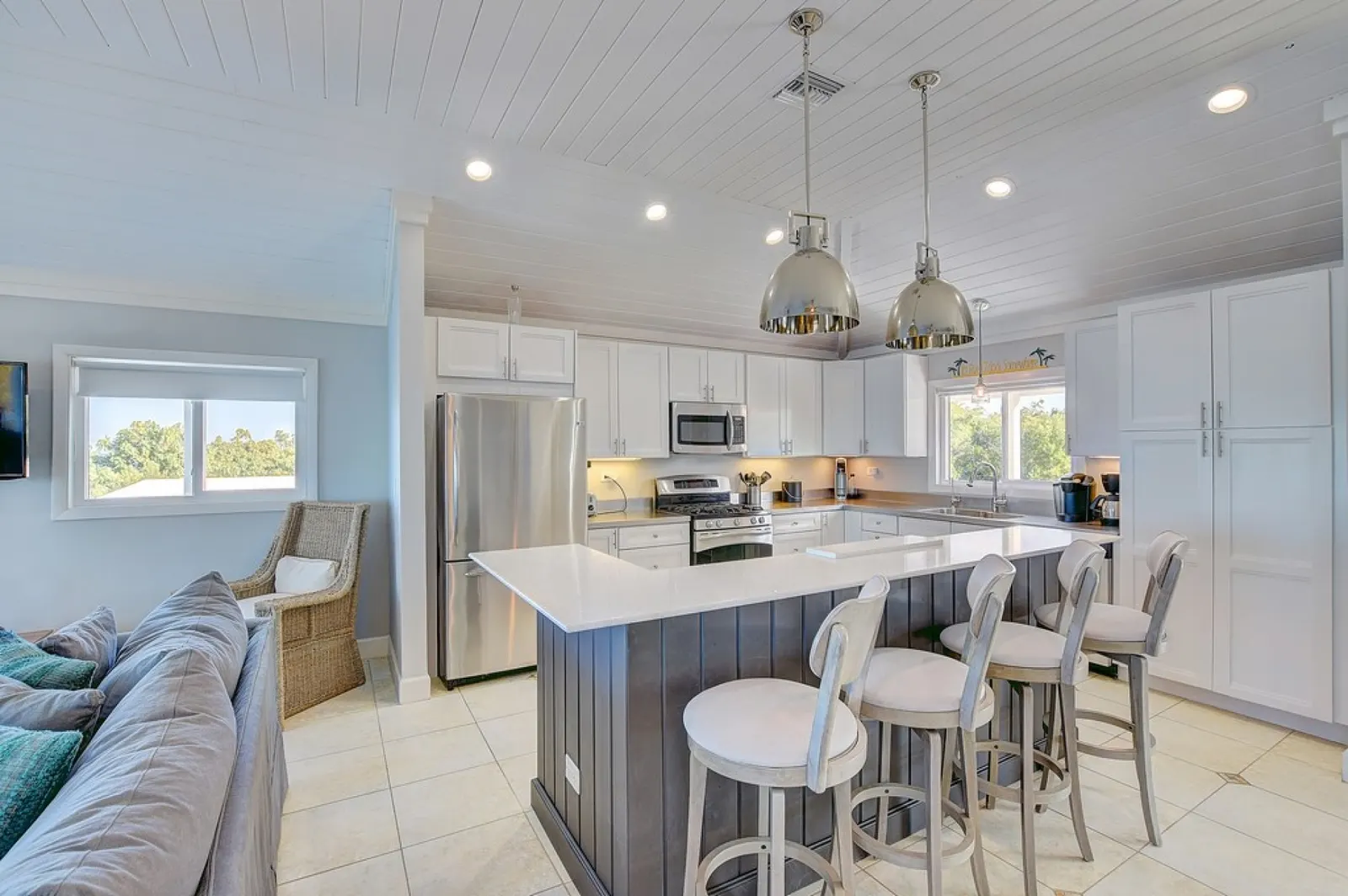 Villa with Swimming pool and Spa in Exuma, photo 48