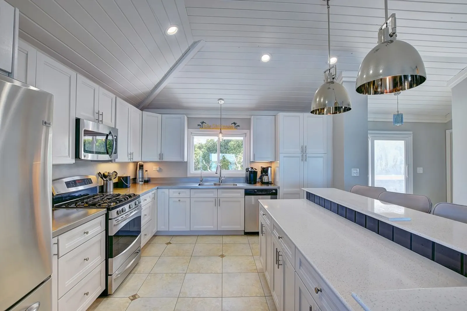 Villa with Swimming pool and Spa in Exuma, photo 52
