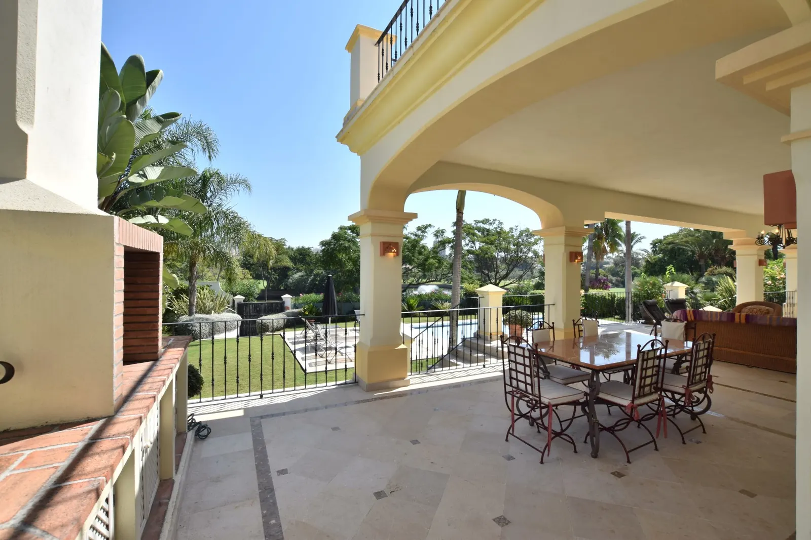 7 nopți la Villa for 10 Guests in Marbella, fotografia 4
