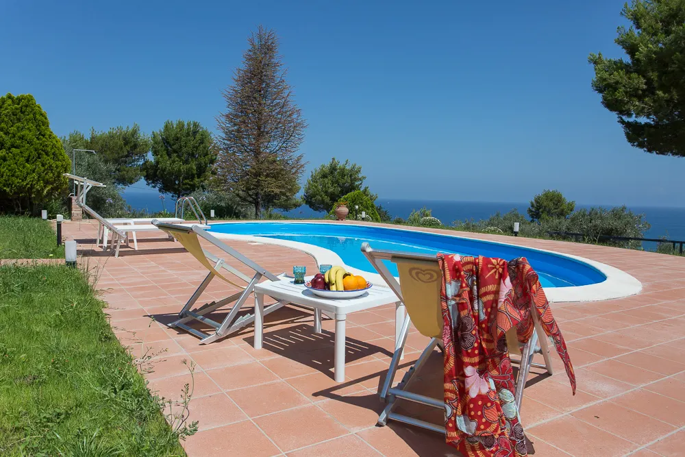 Villa with Swimming pool in Acquedolci, photo 2