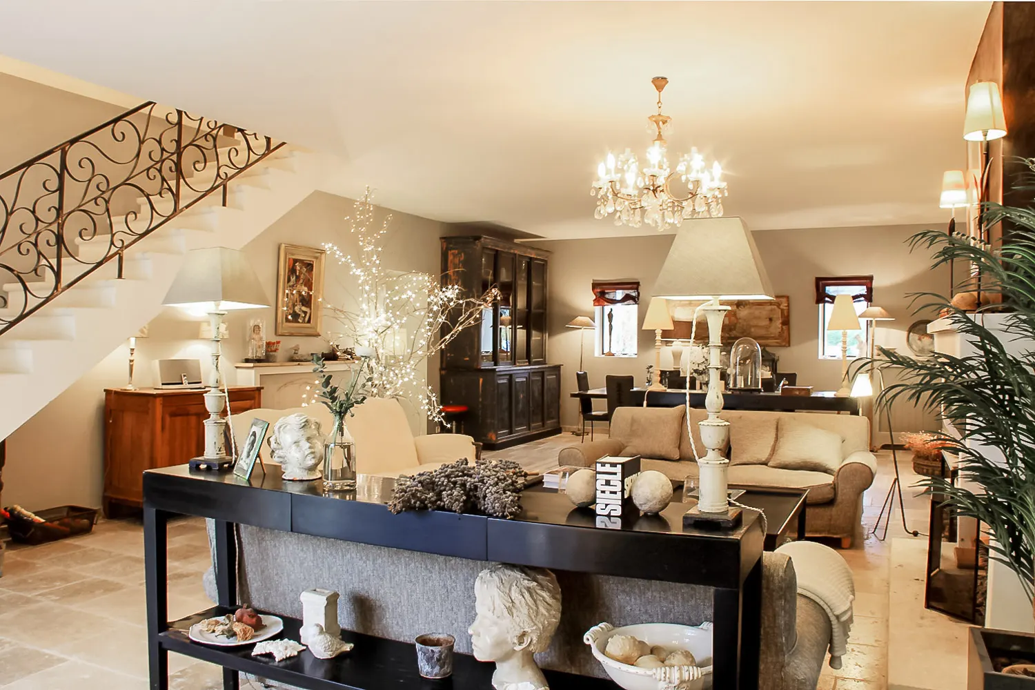 7 nopți la Villa with Heated pool in Le Thor, fotografia 11