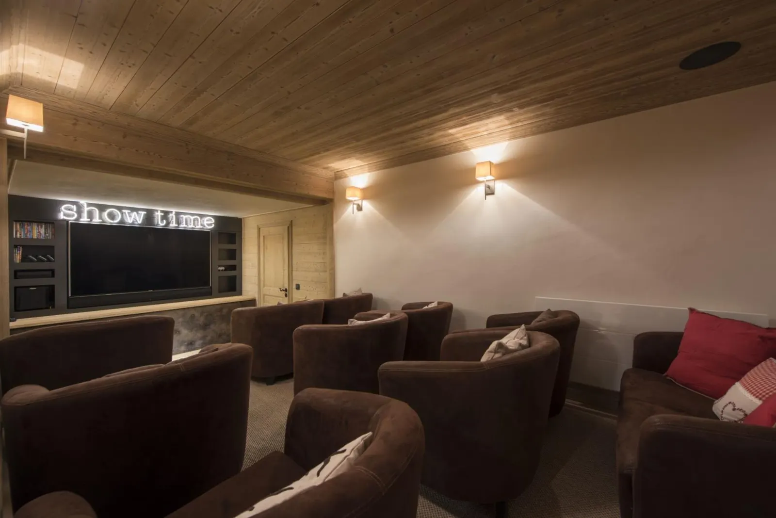 Chalet cu piscină în Les Allues, fotografia 14