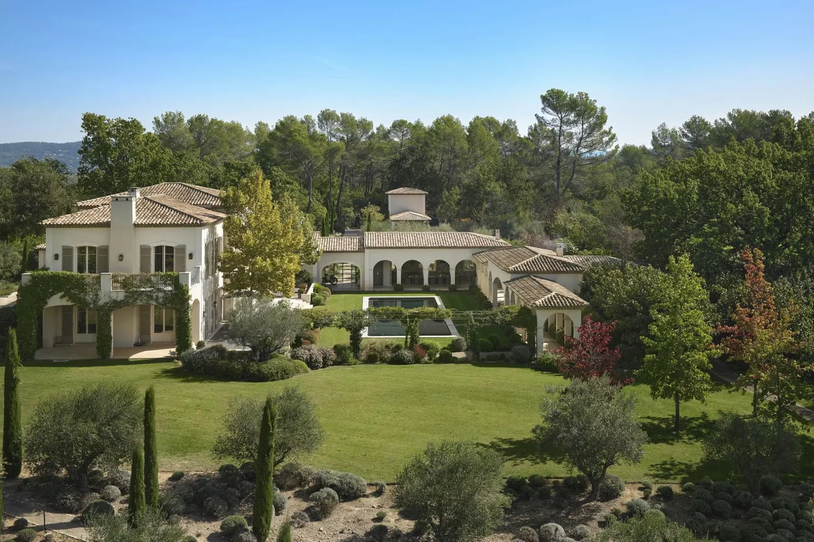 7 nights at Villa for 16 Guests in Tourrettes, photo 8