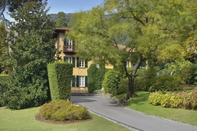 7 nopți la 6-Bedroom Villa with Indoor pool, Sleeps 12, fotografia 7