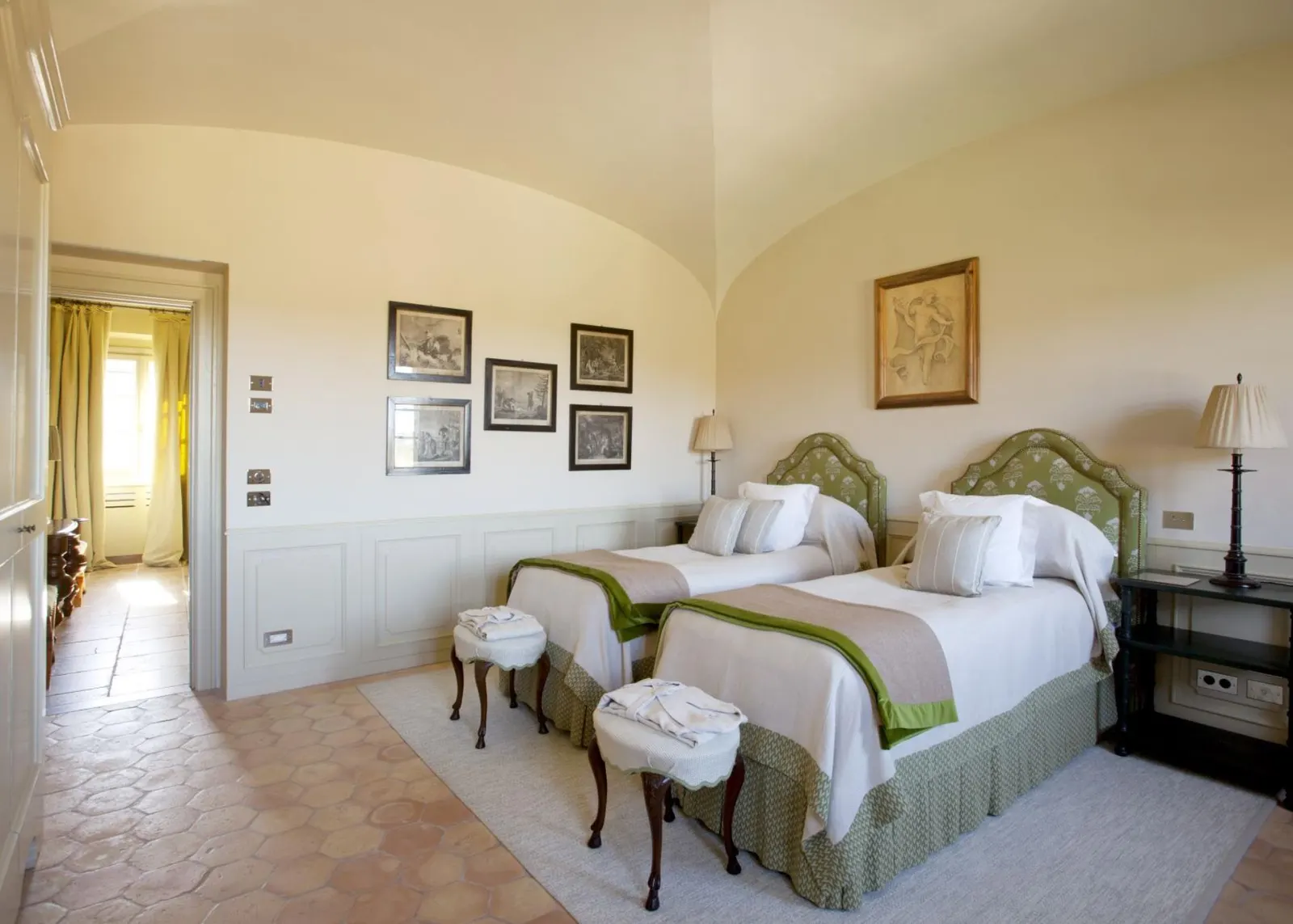 Vilă cu piscină încălzită și spa în Montalcino, fotografia 13