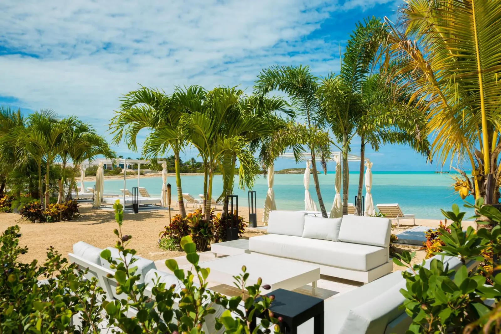 Vilă cu piscină și pe malul mării în Providenciales, fotografia 5