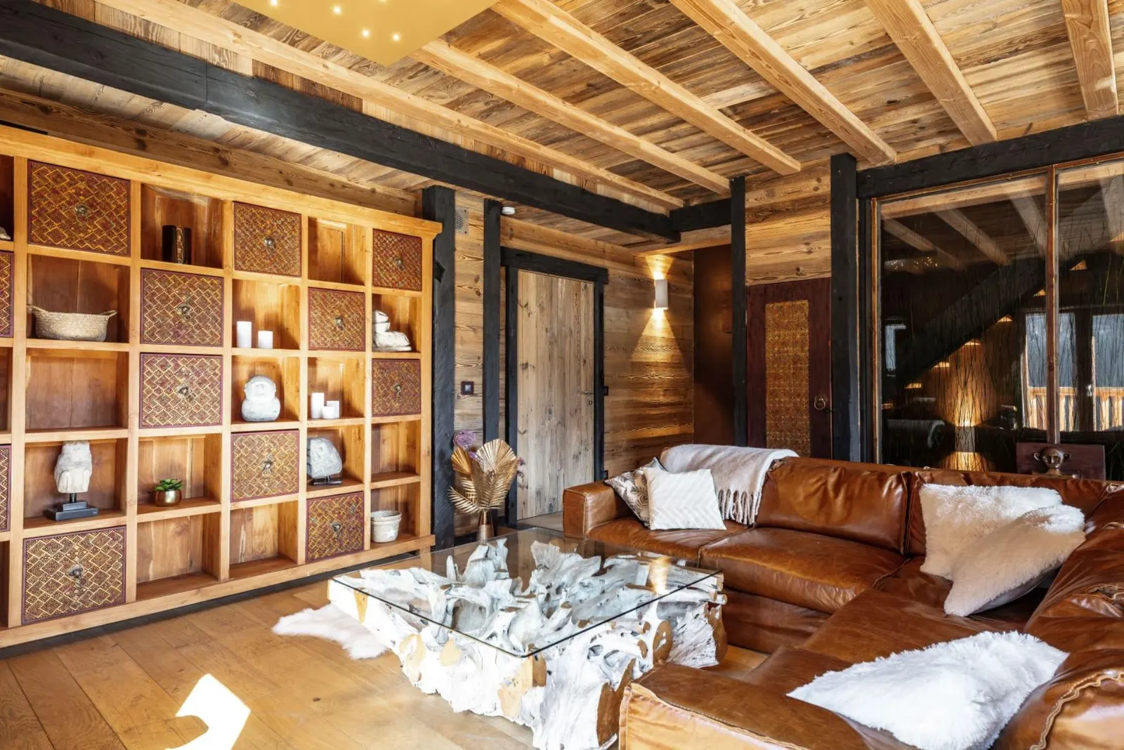 7 nights at Chalet with Heated pool and Jacuzzi in Tignes, photo 4