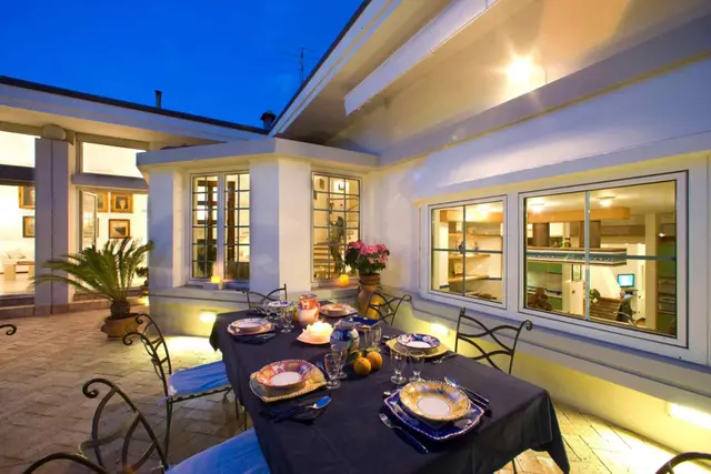 7 nopți la Villa with Swimming pool and Jacuzzi in Sorrento, fotografia 4