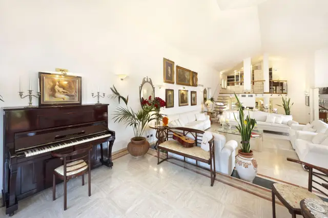 7 nopți la Villa with Swimming pool and Jacuzzi in Sorrento, fotografia 7