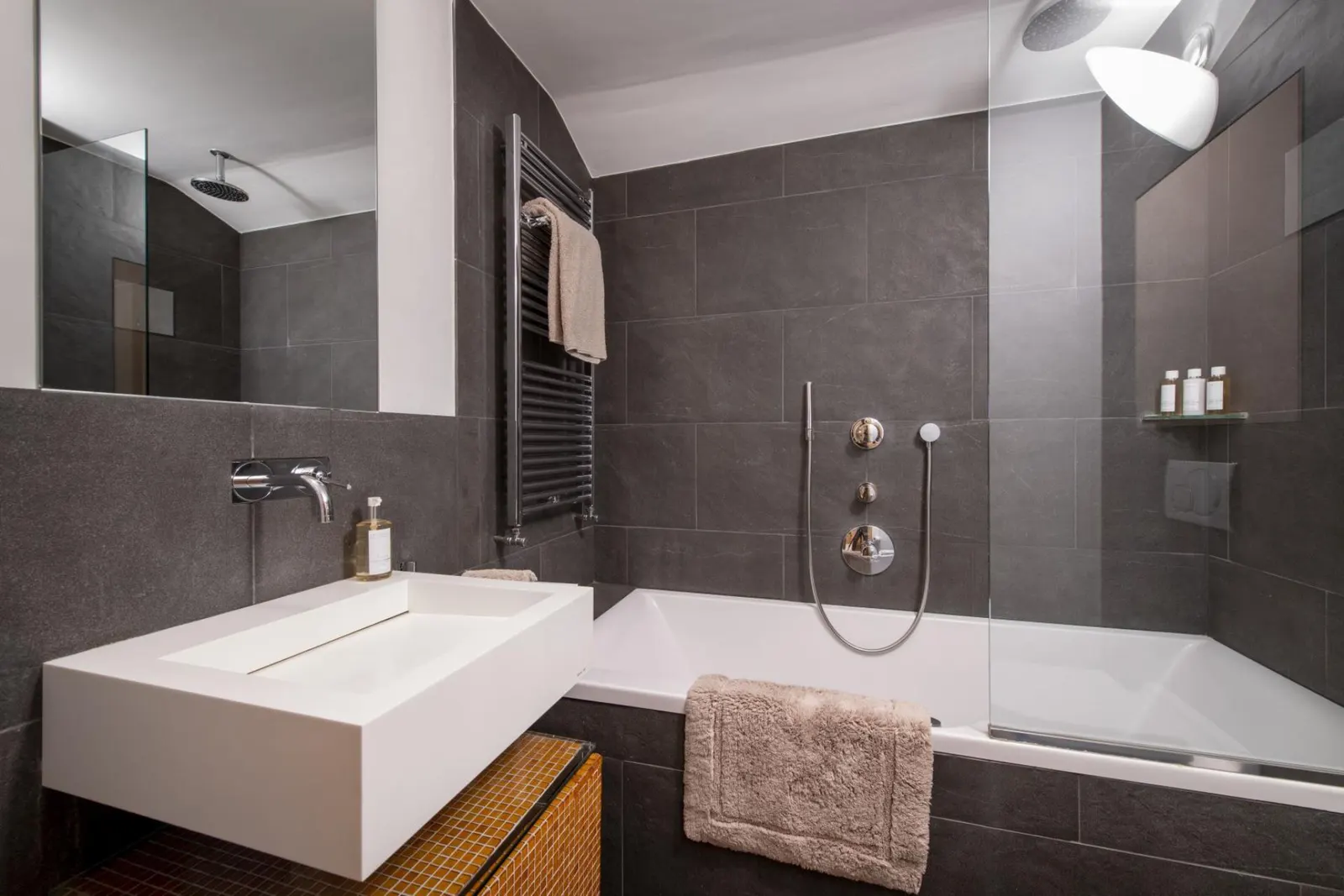 Chalet cu 5 dormitoare și piscină încălzită, cazare pentru 10 persoane, fotografia 19